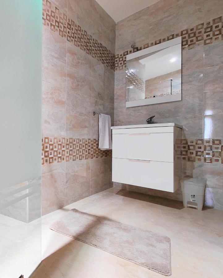 Appartment In Tanger City Center - 5Min To The Beach - Free Parking Kültér fotó